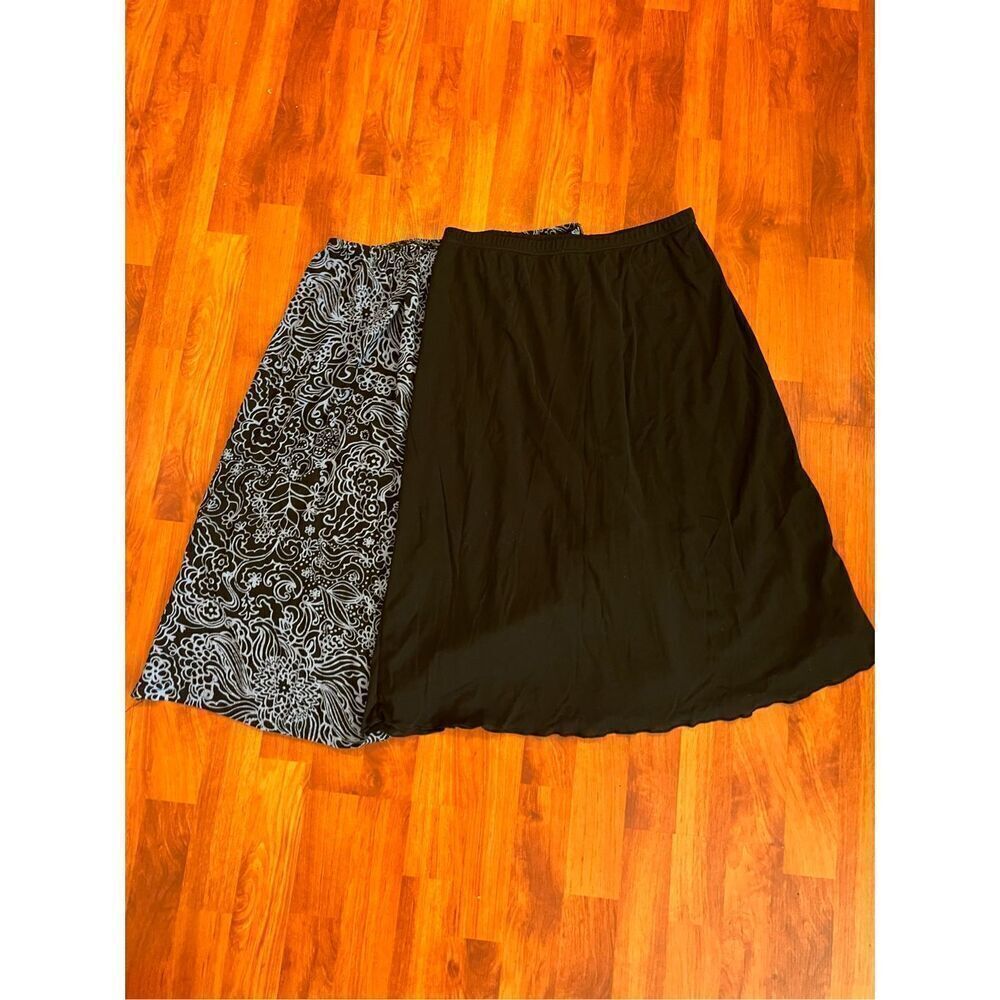 2 Vintage Kathy Lee Collection A-Line Skirts. Size Large